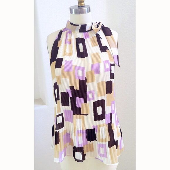 SereNade pleated multi-color abstract square top - Picture 1 of 3
